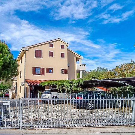 Marina Apartamento Baška Exterior foto
